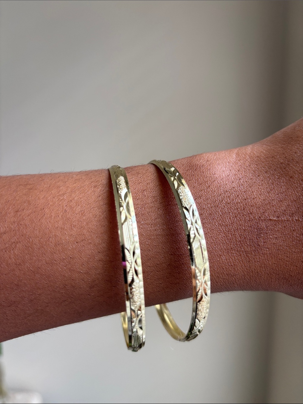 14K Gold Filled Engraved Bangle Bracelets - Set of 2 - Picture 2 of 3